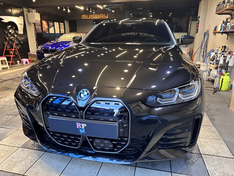 부산 BMW i4 크리스탈 기어봉 아이드라이브 스타트 버튼 3종 세트 가성비 좋은 시공후기! / 부산 동래, 양산