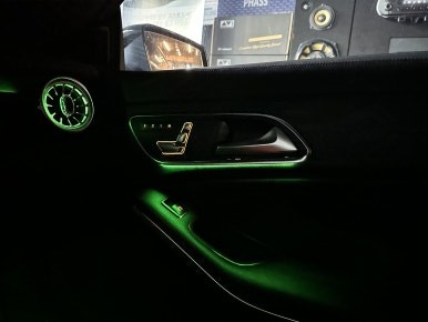 부산 벤츠 C117 CLA45 AMG 송풍구 엠비언트 풋등 도어몰딩 대쉬보드 엠비언트 시공으로 차량 변신! / 부산 동래, 양산