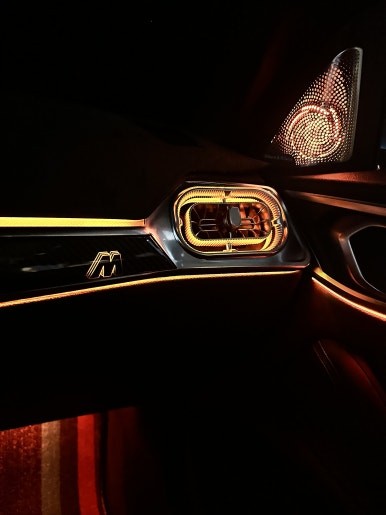 부산 BMW G20 G22 320i 320d 330i 340i 420i 420d 430i 440i 송풍구 1,2열 엠비언트 미드레인지 엠비언트 시공후기! / 부산 동래, 양산