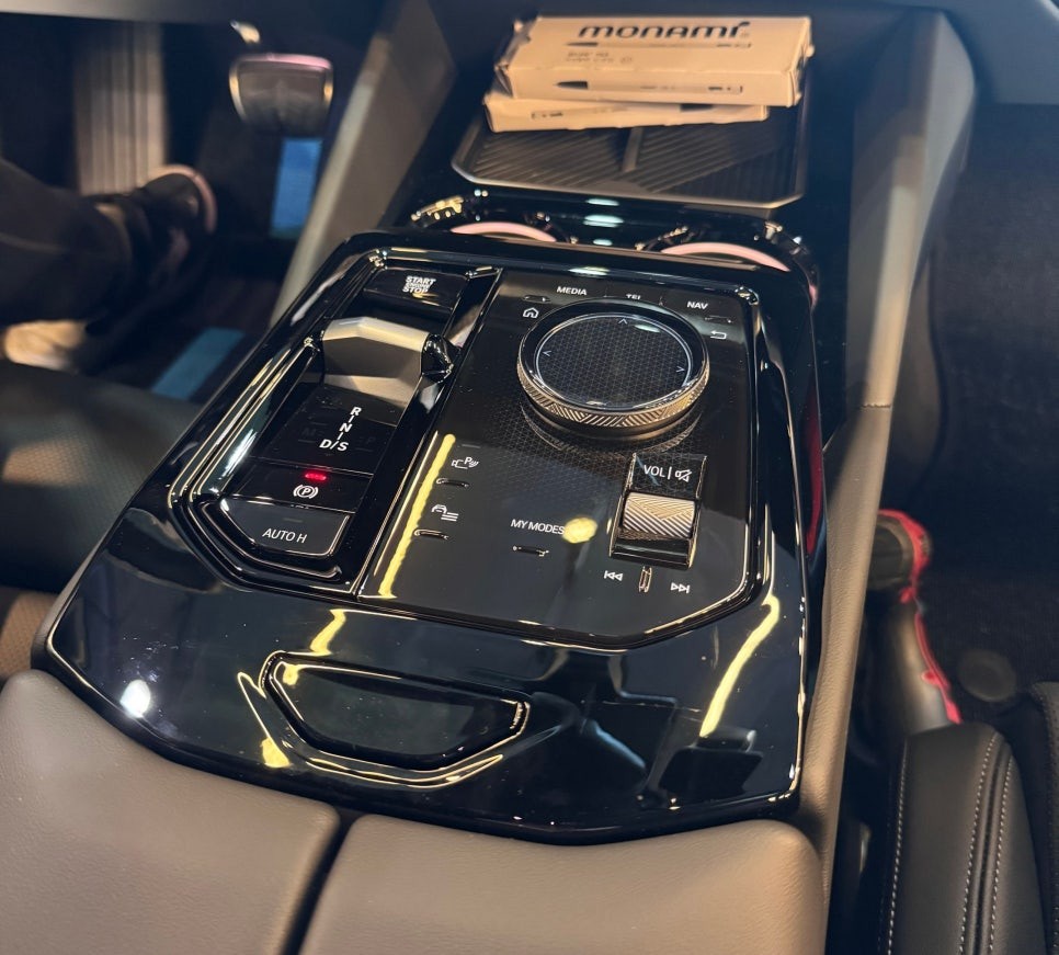 부산BMW크리스탈 4종세트 G60 530i 조그셔틀 볼륨 스타트버튼 튜닝 / 부산 동래, 양산 | 오늘의카 - 튜닝,정비 시공후기 모음  앱