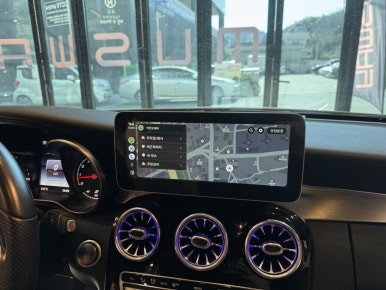 부산 벤츠 w205 c220d 10.25인치 터치형 무선 카플레이 안드로이드 오토 시공전문 / 부산 동래, 양산
