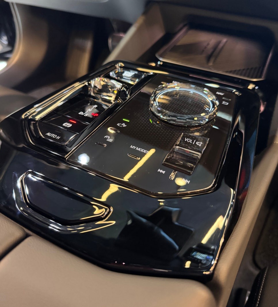 부산BMW크리스탈 4종세트 G60 530i 조그셔틀 볼륨 스타트버튼 튜닝 / 부산 동래, 양산