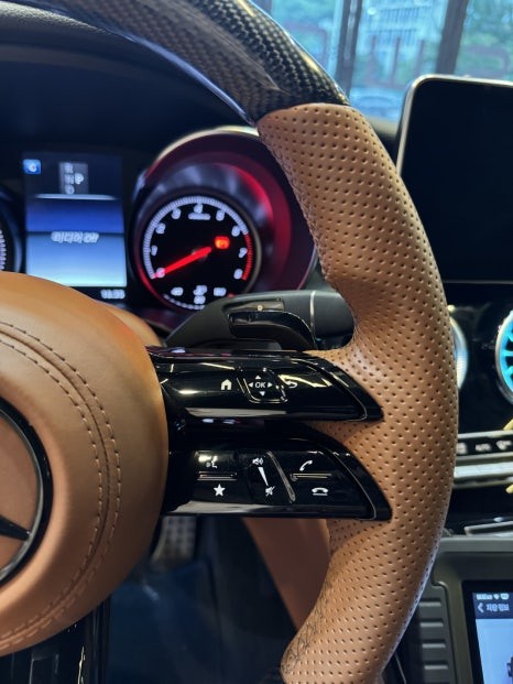 부산벤츠잠자리핸들 w205 c클래스 실내분위기 변신 / 부산 동래, 양산