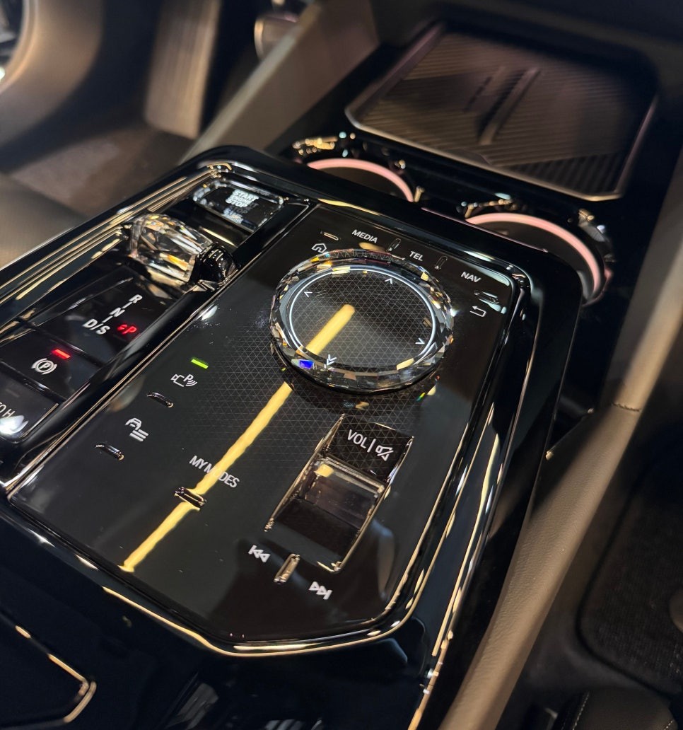 부산BMW크리스탈 4종세트 G60 530i 조그셔틀 볼륨 스타트버튼 튜닝 / 부산 동래, 양산 | 오늘의카 - 튜닝,정비 시공후기 모음  앱