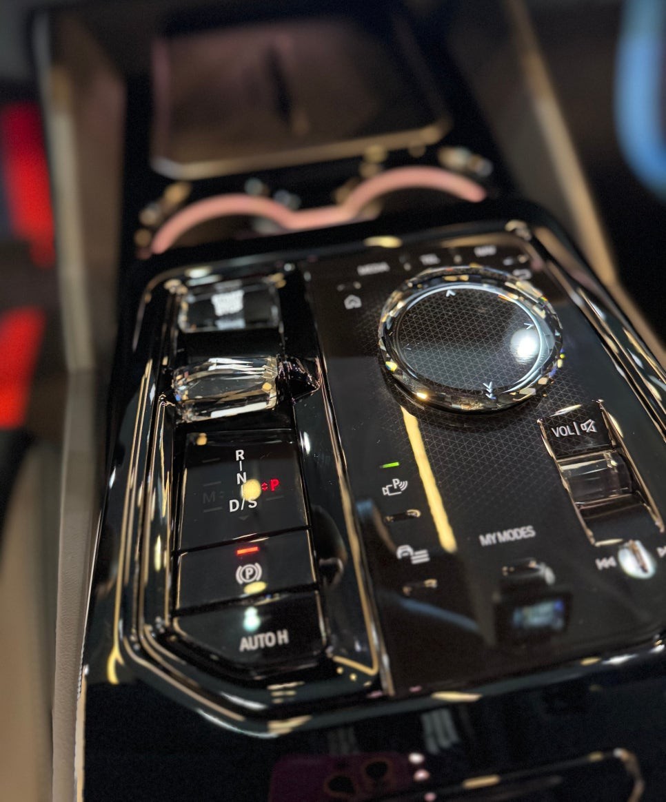 부산BMW크리스탈 4종세트 G60 530i 조그셔틀 볼륨 스타트버튼 튜닝 / 부산 동래, 양산 | 오늘의카 - 튜닝,정비 시공후기 모음  앱