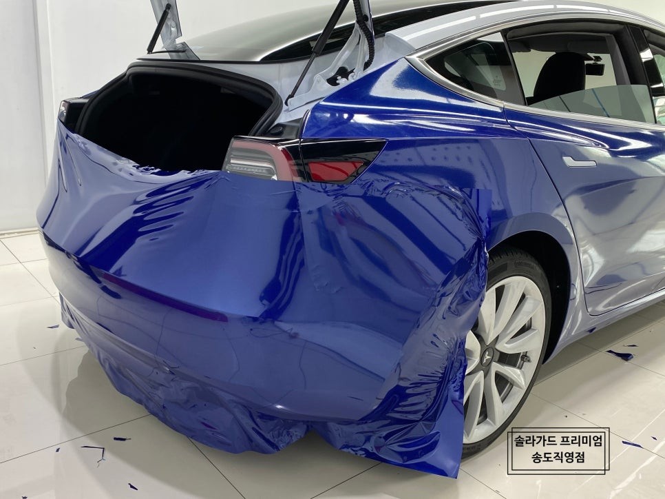 인천 랩핑 추천 / 테슬라 모델3 화이트에서 Gloss Deep Blue Metallic (유광 딥블루 메탈릭)으로 화려한 변신!!