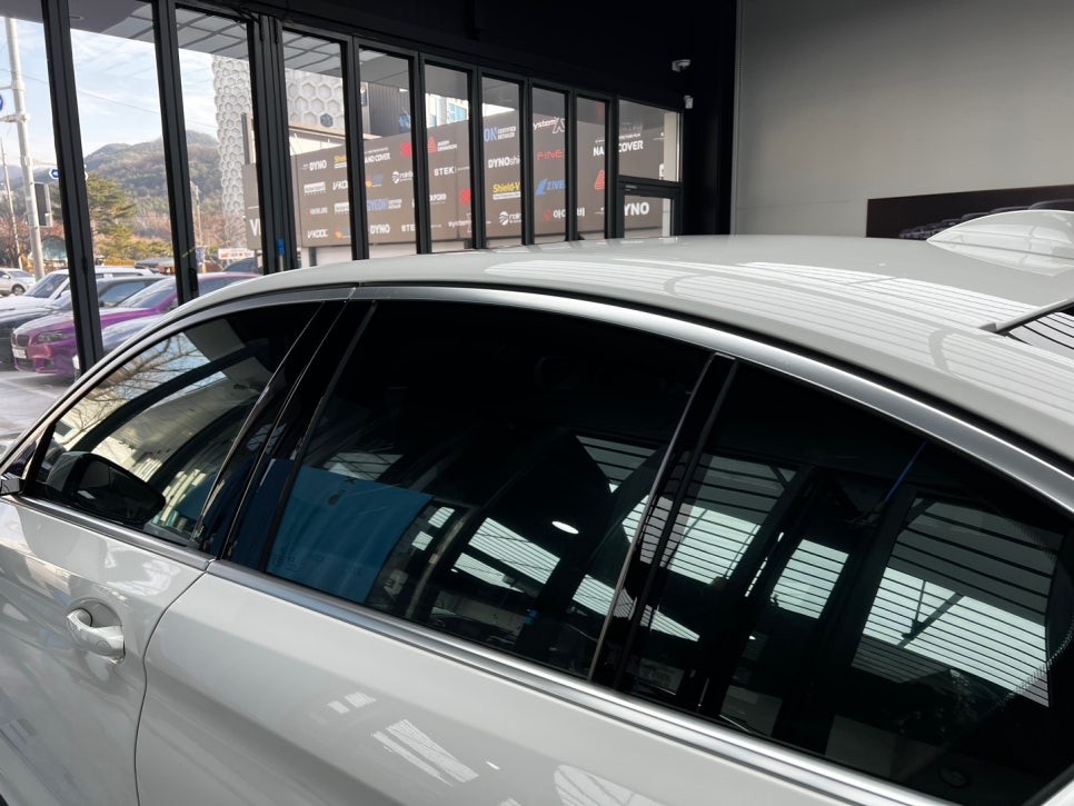BMW 530i / 솔라가드 프리미엄 퀀텀썬팅 잘하는집