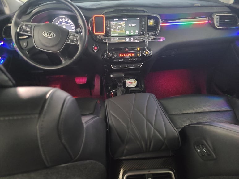 올뉴쏘렌토 SB 무빙엠비언트+풋등-화이트라인 / 대전 서구 도마동