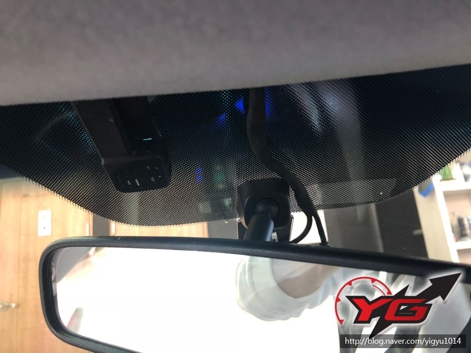 양산블랙박스 아이나비QXD1500 아반떼MD블랙박스장착 YG디테일링멀티샵 / 경남 양산, 김해, 부산