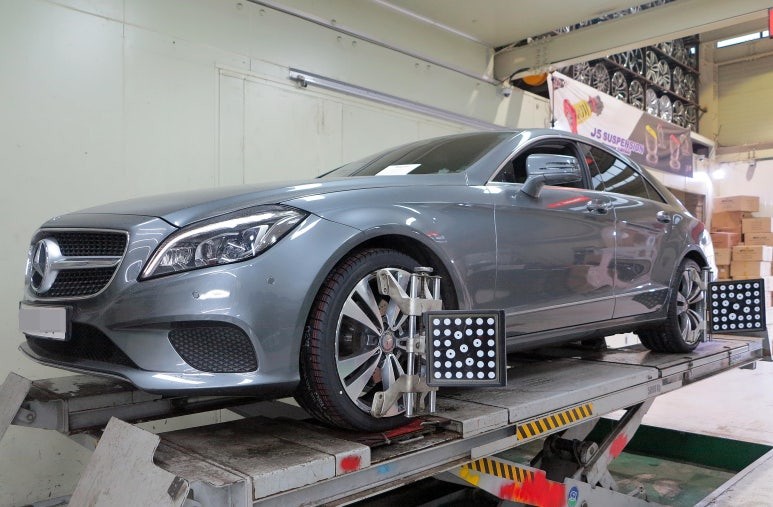 [벤츠 휠 튜닝] 벤츠 CLS250D 차량에 CLS 350D 19인치 휠 타이어 장착 작업!! 휠 전문점 + (주)티티 모터스 / 인천 서구 석남동