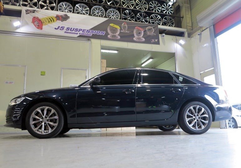 [아우디 휠 튜닝] 아우디 A6 18인치 휠 타이어 장착 작업!! A6 35TDI 프리미엄 순정 휠 장착!! 순정 휠 전문점 + (주)티티 모터스 / 인천 서구 석남동