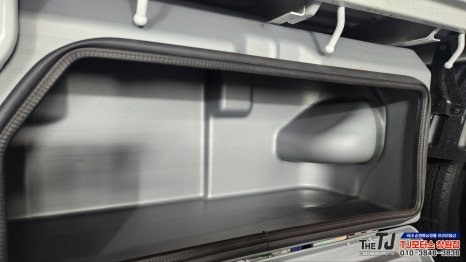 진주에 오신 포터 EV 애쇼 쇼바 측면 공구함 루프캐리어(갑바다이)장착은 창원tj모터스 / 창원시 마산회원구 봉암동