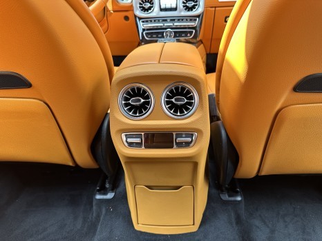 벤츠 지바겐 G바겐 G63amg(W463b) 실내 커스텀 핸들 시트 가죽 염색 에르메스 오렌지 커스텀 튜닝 시공 / 서울 성동구