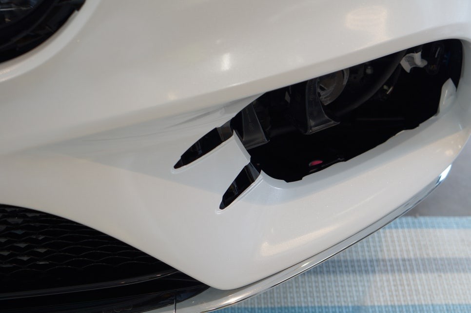 벤츠 S 클래스 풀 랩핑 에이버리 다이아몬드 화이트. / 경기 고양 일산동구