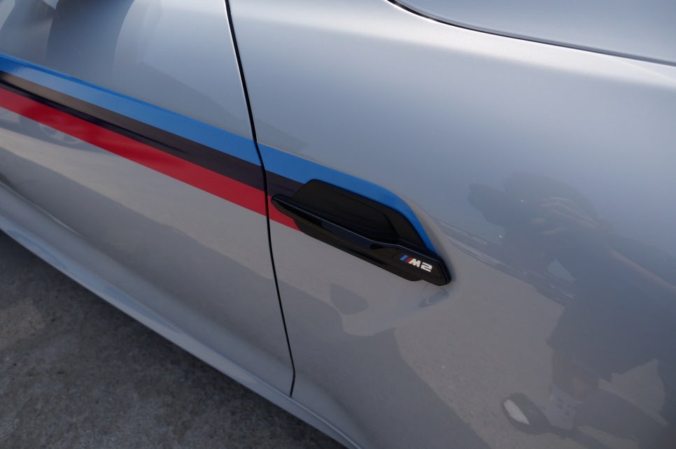 bmw m2 컴팩티션 라인 데칼.
