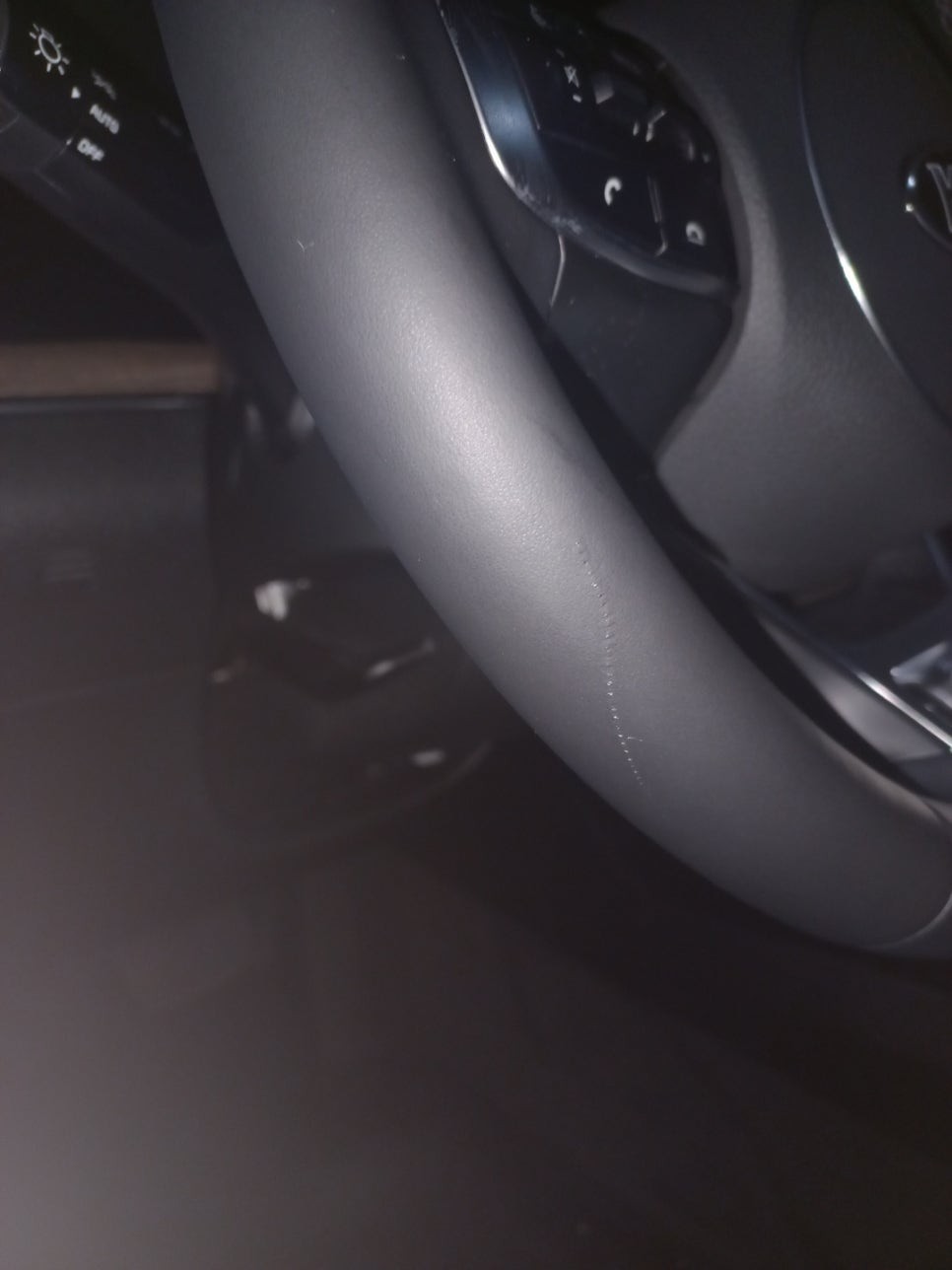 오산핸들복원 차량실내복원 치카치카 실내복원에서 말끔하게! / 경기 화성