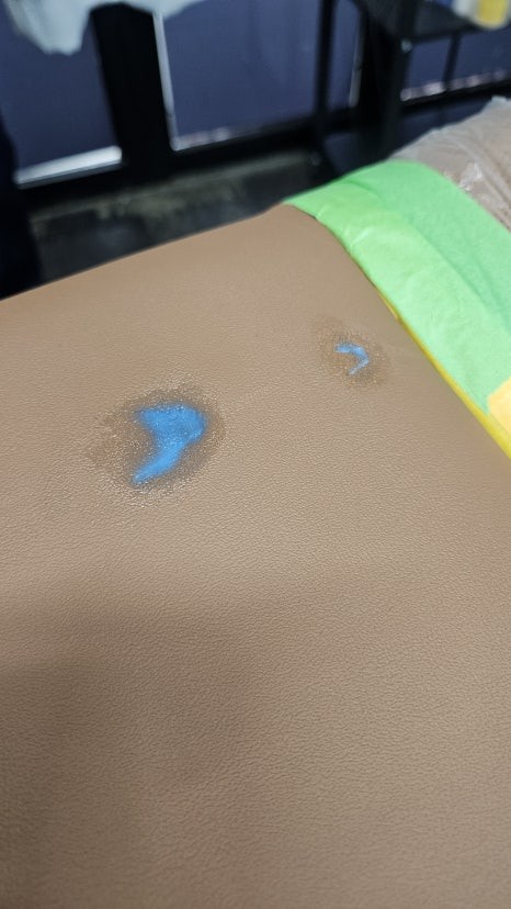 셀토스 2열시트 짐실다가 드르륵 찍어짐 ㅠ   복원 작업으로! / 경기 화성