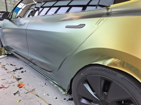 테슬라 하이랜드 신차 전체랩핑 :) 동탄 와이카랩 / 화성 동탄치동천로