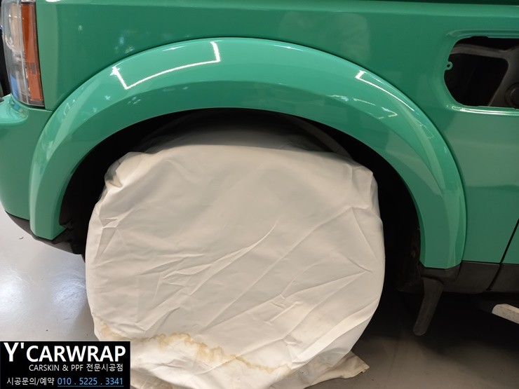 랜드로버 디스커버리4 자동차 랩핑 비용 얼마일까요? :) 동탄 랩핑샵 에이버리 에메랄드그린 전체랩핑 시공 / 화성 동탄치동천로