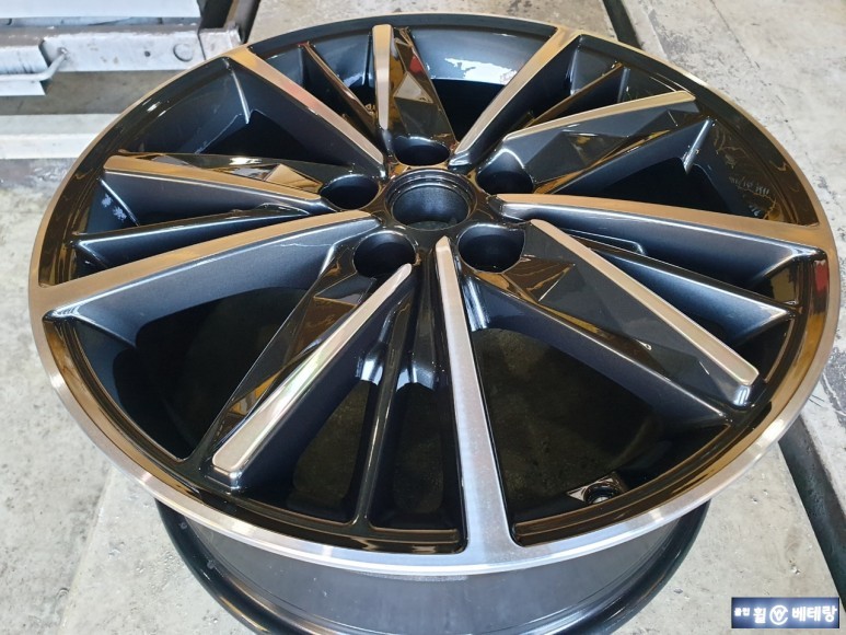 더뉴그렌져 컷팅복원[김포휠복원][복원비용상담] / 인천 서구 금곡동