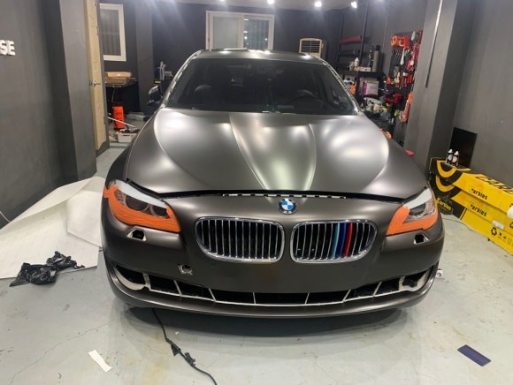 BMW 5시리즈 전체랩핑 / 에이버리 / 사틴 바솔트 / 구리시 갈매동