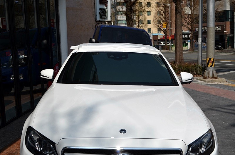 벤츠 E300 솔라가드 새턴 썬팅!!