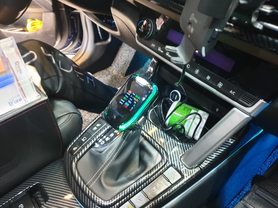 셀토스 인코브기어봉 디지털 LED패널에서 차량상태확인가능 / 천안,청주,세종,대전