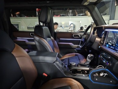 포드 브롱코 엠비언트 포드 실내 튜닝의 시작은 조명부터 / 남양주, 노원, 하남, 송파