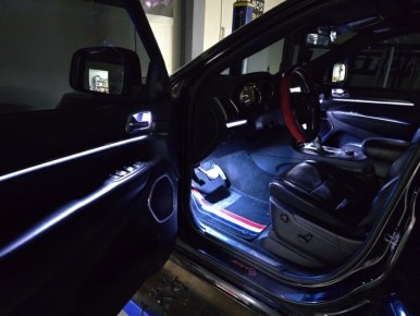 그랜드 체로키 엠비언트 라이트 시공 전문점에서 해야하는 이유 / 남양주, 노원, 하남, 송파