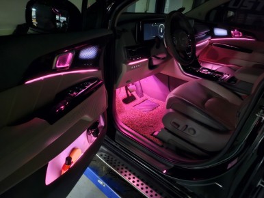 카니발 ka4 엠비언트는 간접조명방식으로 / 남양주, 노원, 하남, 송파